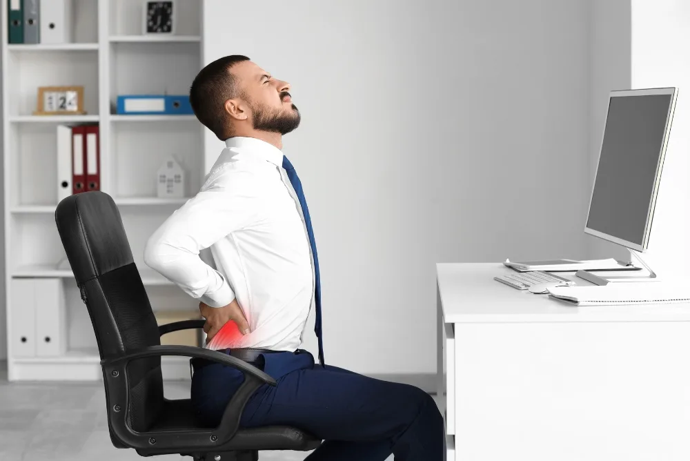 Common Spine Problems and When You Need a Spine Doctor
